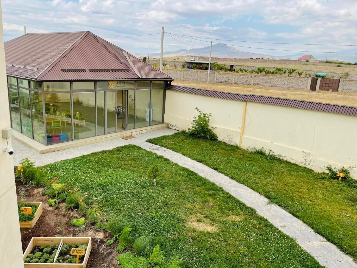 Green Training Center Dzoraghp'yur Bagian luar foto
